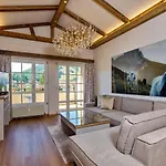 A-vita Viktoria & A-vita Living Luxury Ξενοδοχείο με διαμερίσματα 4*
