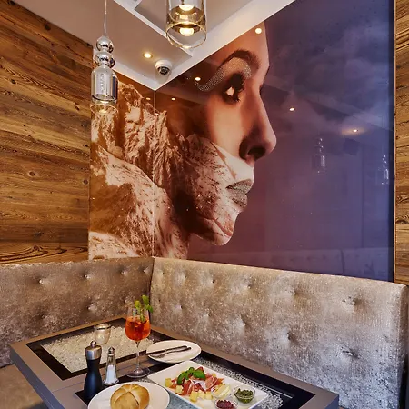 A-vita Viktoria & A-vita Living Luxury Apartahotel 4*