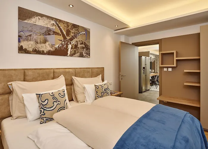 A-vita Viktoria & A-vita Living Luxury 4*