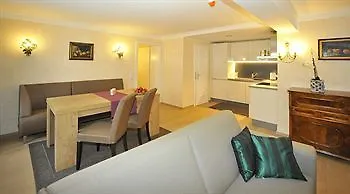 A-vita Viktoria & A-vita Living Luxury 4*