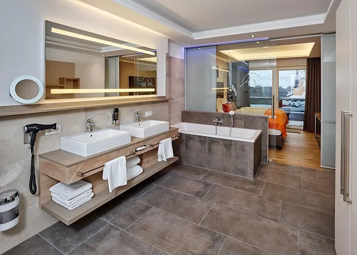 A-vita Viktoria & A-vita Living Luxury Aparthotel 4*