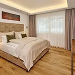 A-vita Viktoria & A-vita Living Luxury 公寓式酒店