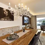 公寓式酒店 A-vita Viktoria & A-vita Living Luxury 蒂罗尔-泽费尔德