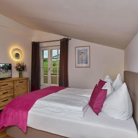 A-vita Viktoria & A-vita Living Luxury 4*