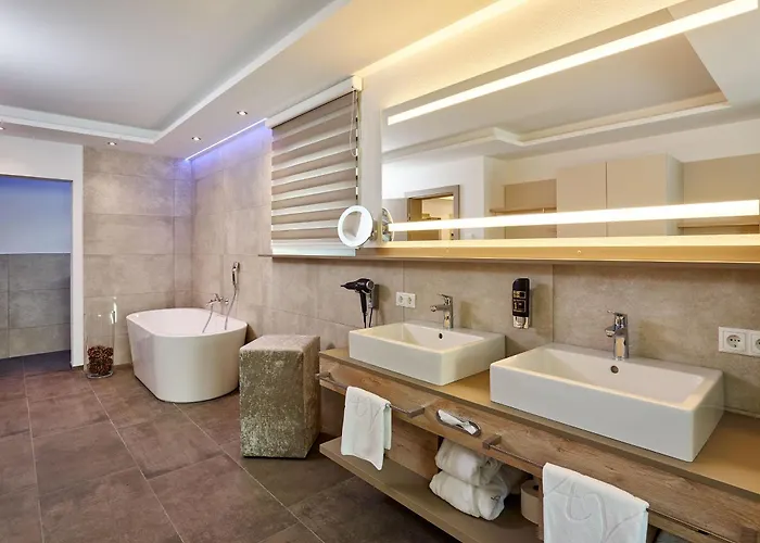 A-vita Viktoria & A-vita Living Luxury Aparthotel 4*